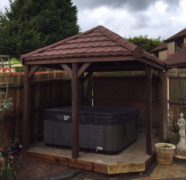 Tiled do it yourself Hot Tub lightweight roof Shelter project 