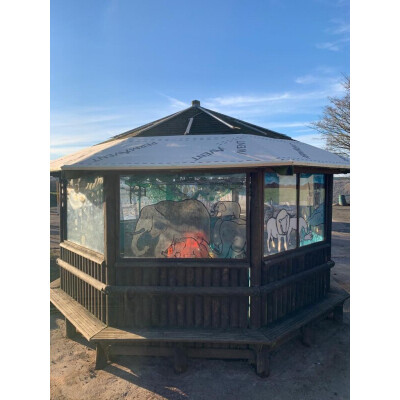 Pernmavent on Gazebo