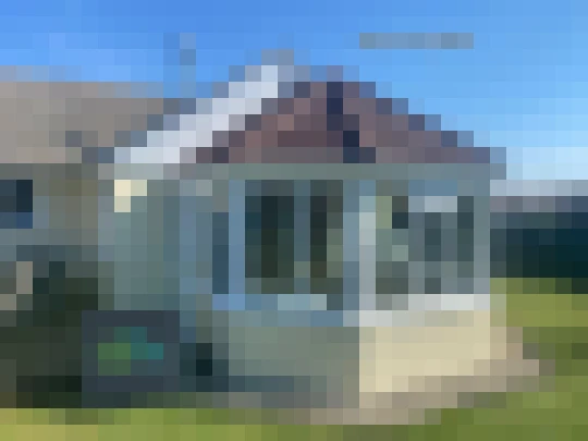 Dp Windows Brown Victorian 2 WEB
