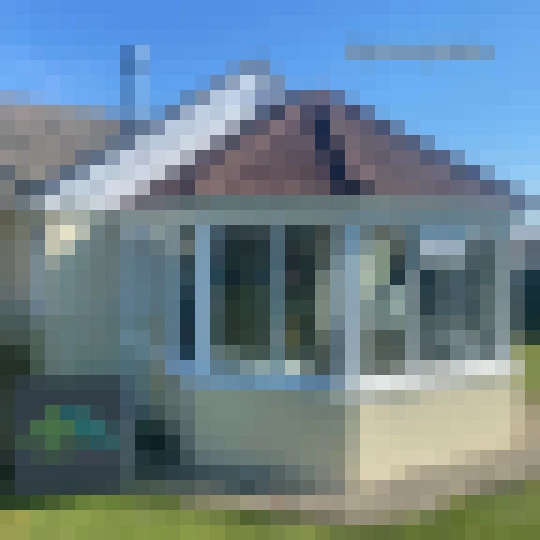 Dp Windows Brown Victorian 2 WEB